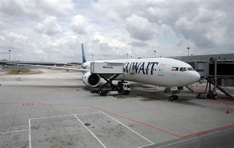 Penilaian dan Penerbangan Kuwait Airways .